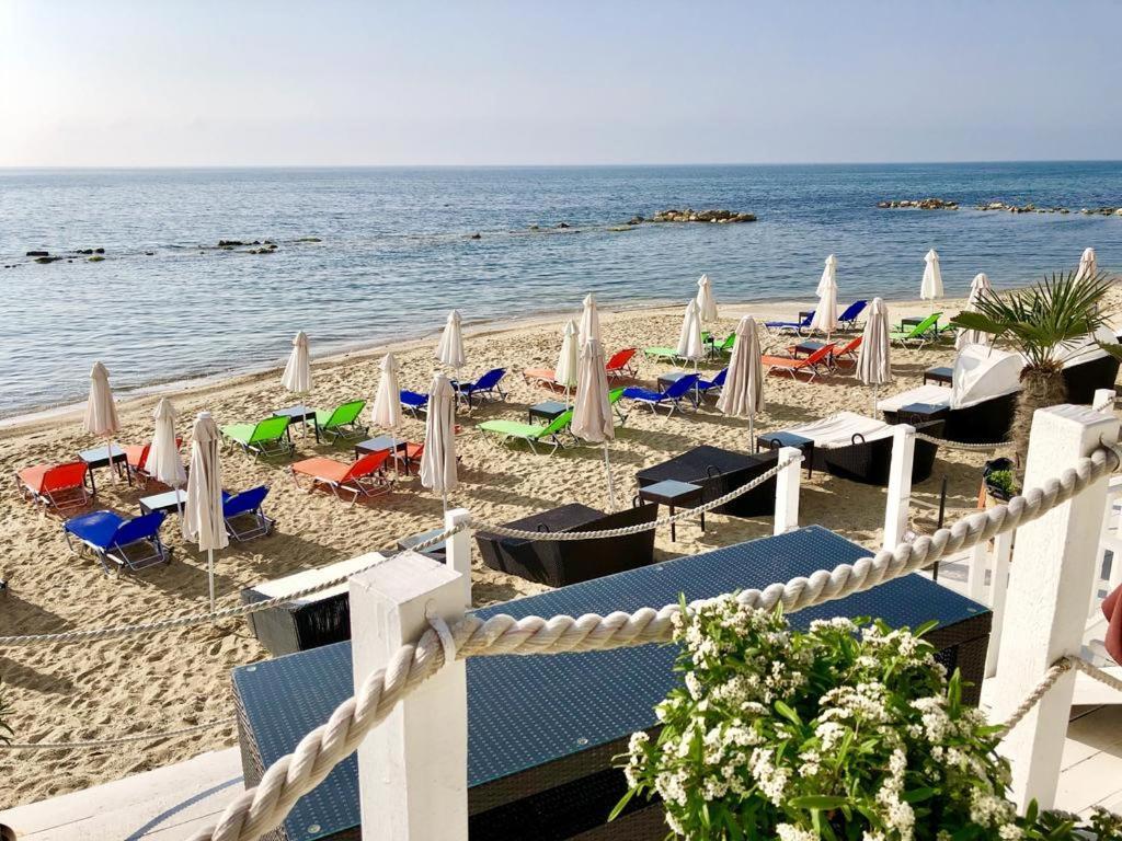 غولدن ساندز La Mer Residence المظهر الخارجي الصورة