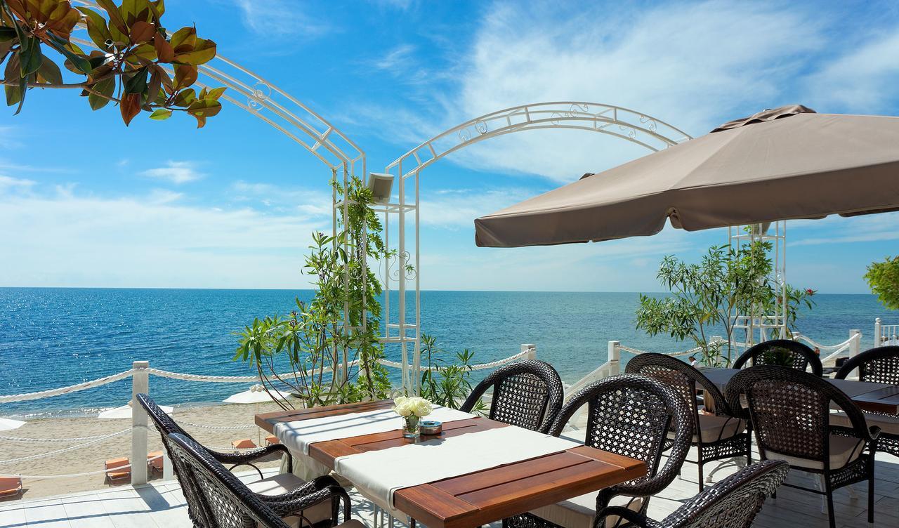 غولدن ساندز La Mer Residence المظهر الخارجي الصورة