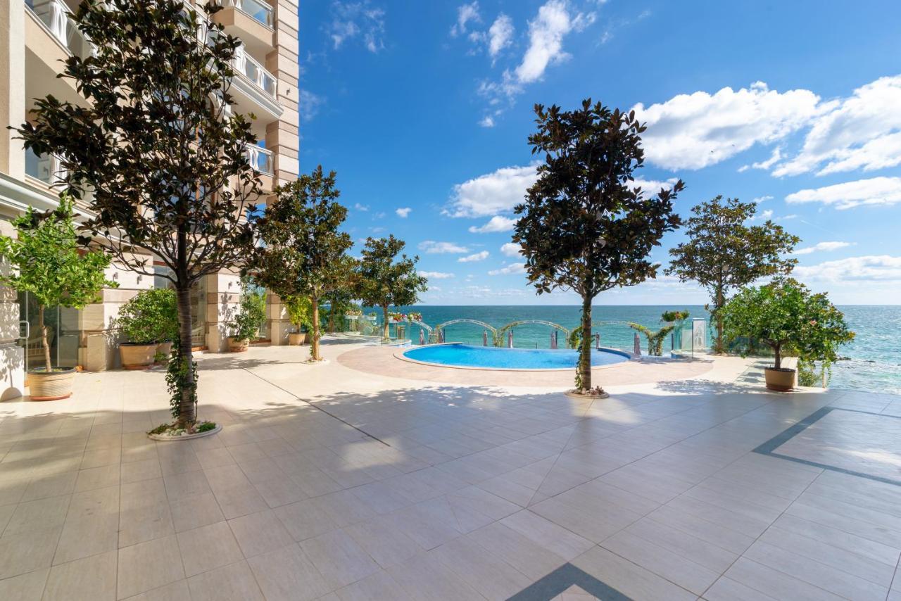 غولدن ساندز La Mer Residence المظهر الخارجي الصورة