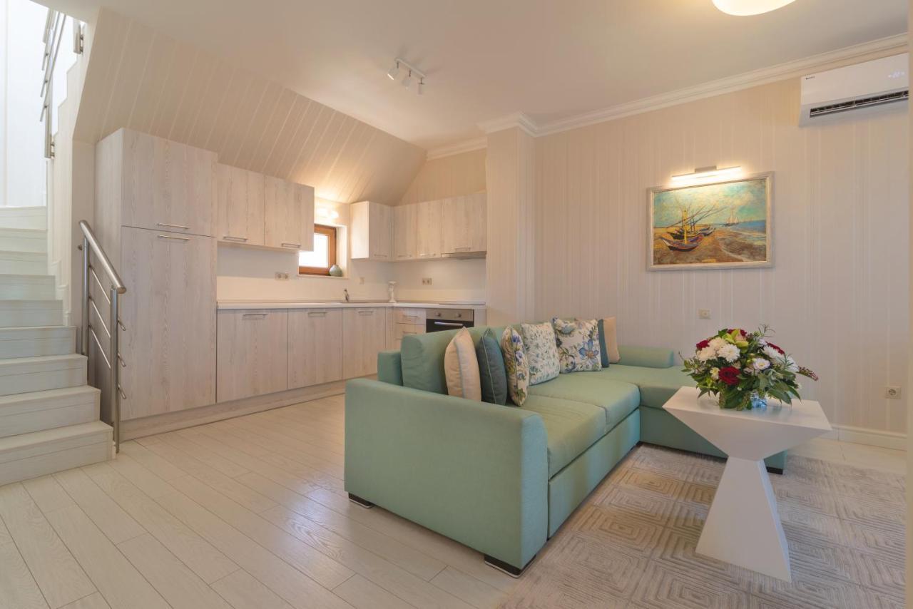 غولدن ساندز La Mer Residence المظهر الخارجي الصورة